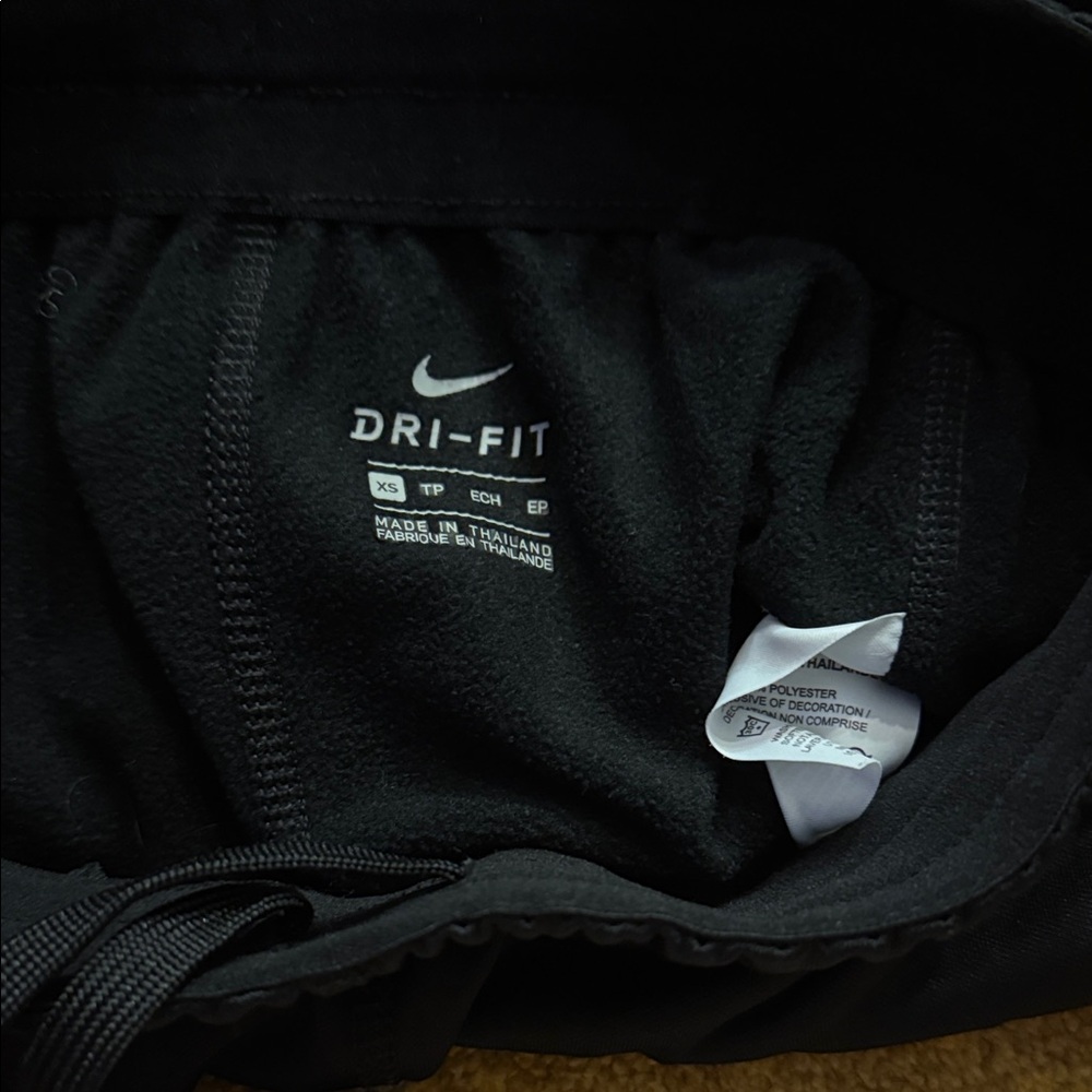 Nike Black Women's Pants - Picture 2 of 2